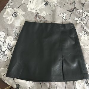 Sunday Best
Tatiana Skirt